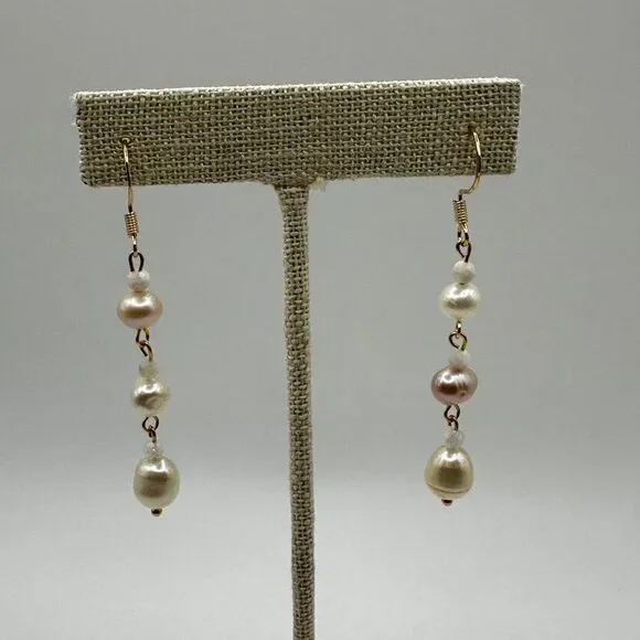 2.5” freshwater pearl, moonstone beaded, gold over 925 hook dangle earrings! - Picture 5 of 15